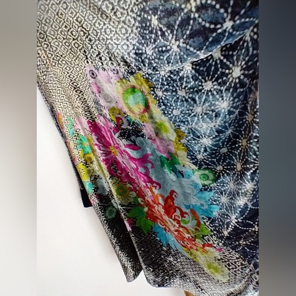 JOHNNY WAS RAYON SILK BLEND KIMONO STYLE JACKET - Picture 7 of 11